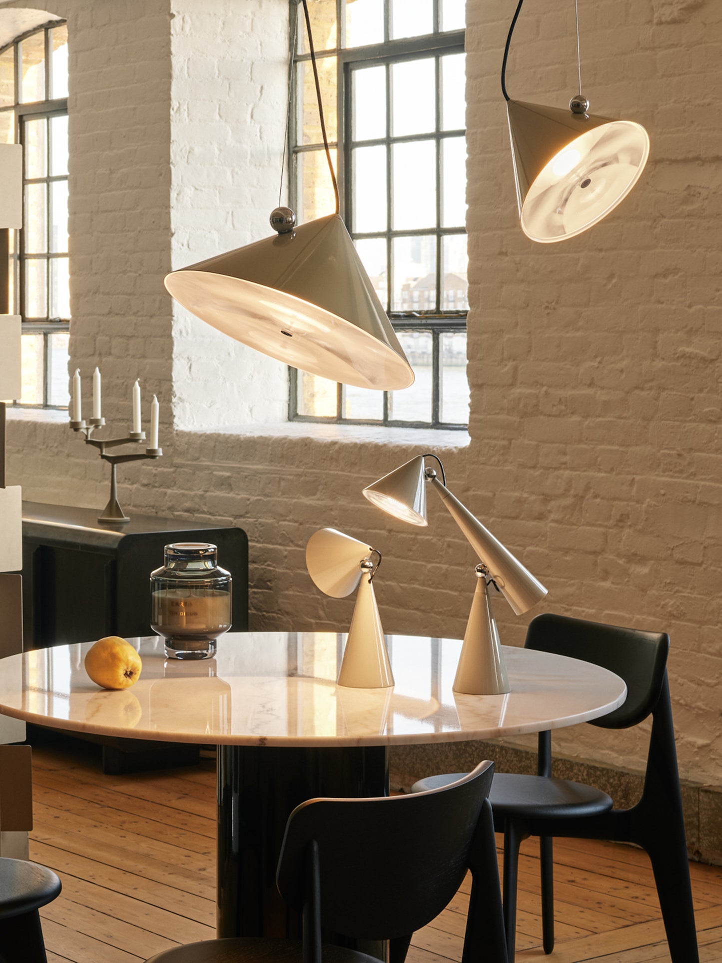 Pose Pendant 43cm Putty LED CB-CCC