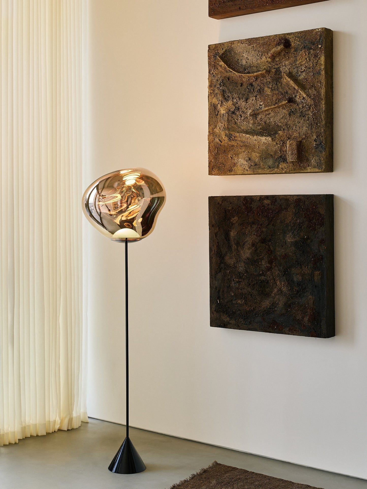 Melt Cone Slim Floor Gold LED UN USA
