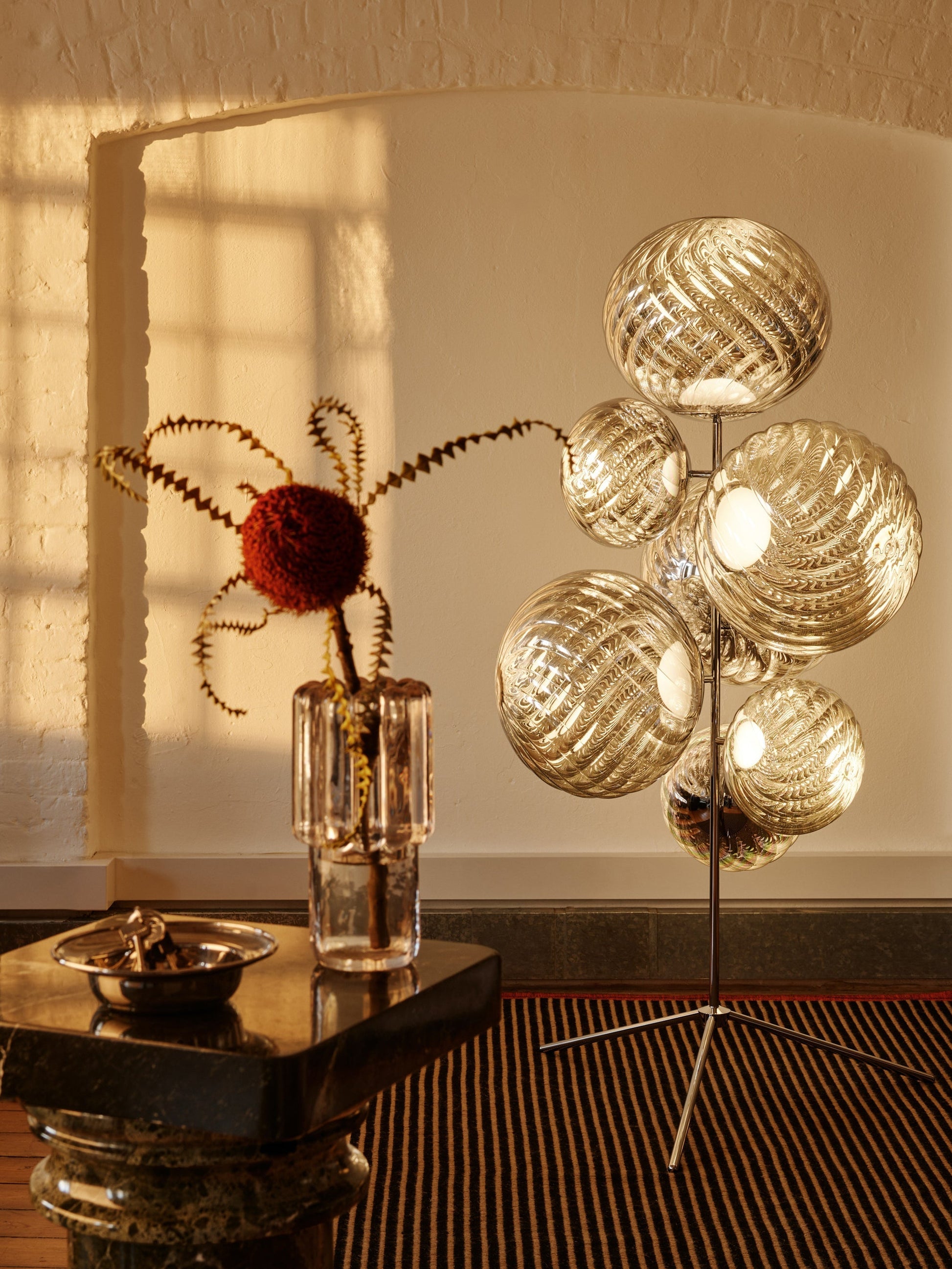 Whirl Floor Chandelier Silver LED UN (USA WHSC01CH-FUN01M1)